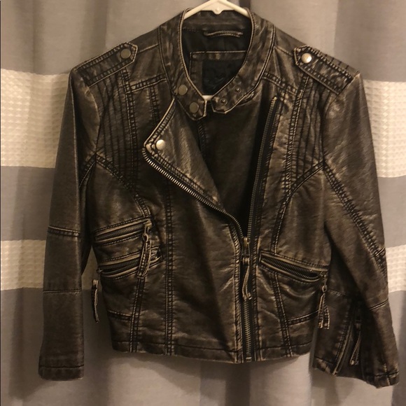 Jacket - Picture 1 of 2